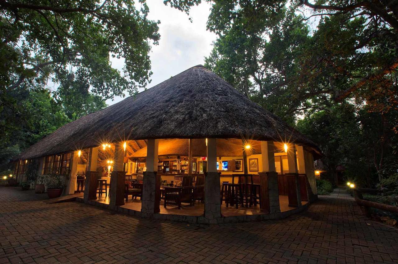 Island Safari Lodge Maun Eksteriør billede